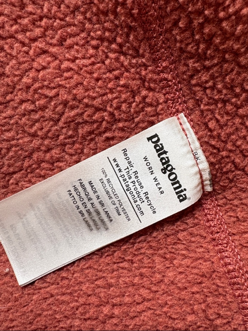 Patagonia Rust Red Full-Zip Women's Fleece Jacket - Picture 3 of 4